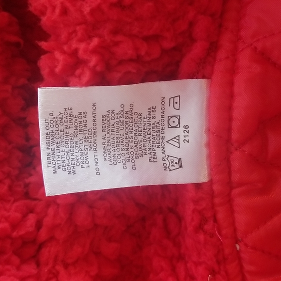 5/6 red Minnie Mouse lightweight jacket. - Picture 5 of 8